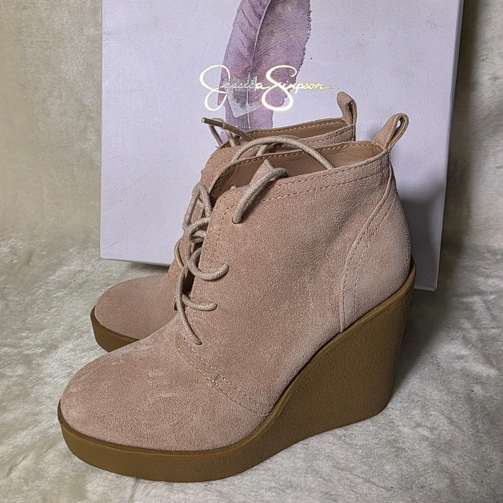 Jessica Simpson Wedge Ankle Booties Nude Tan Suede Lace Up Womens 6M NEW